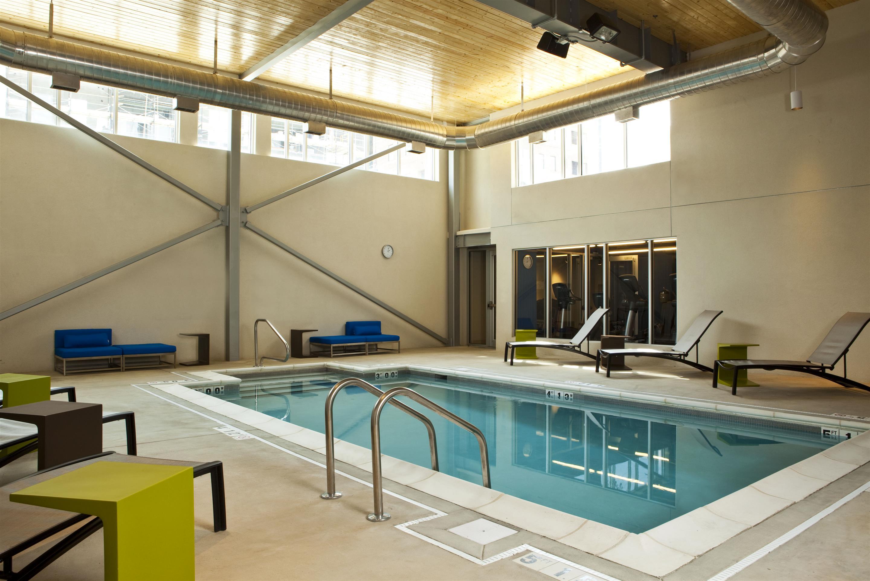 Hotel Aloft Birmingham Soho Square Homewood Exterior foto