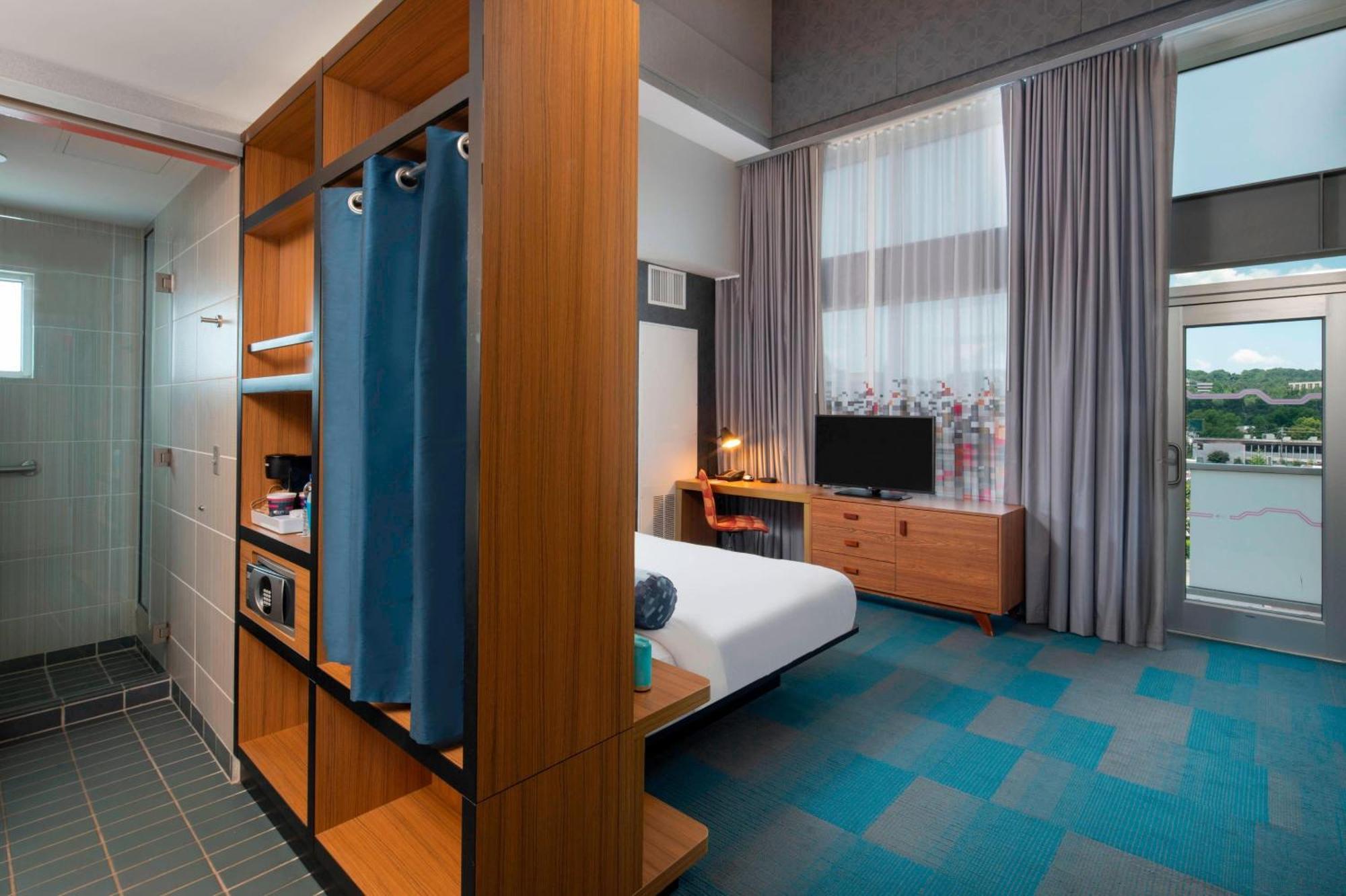 Hotel Aloft Birmingham Soho Square Homewood Exterior foto