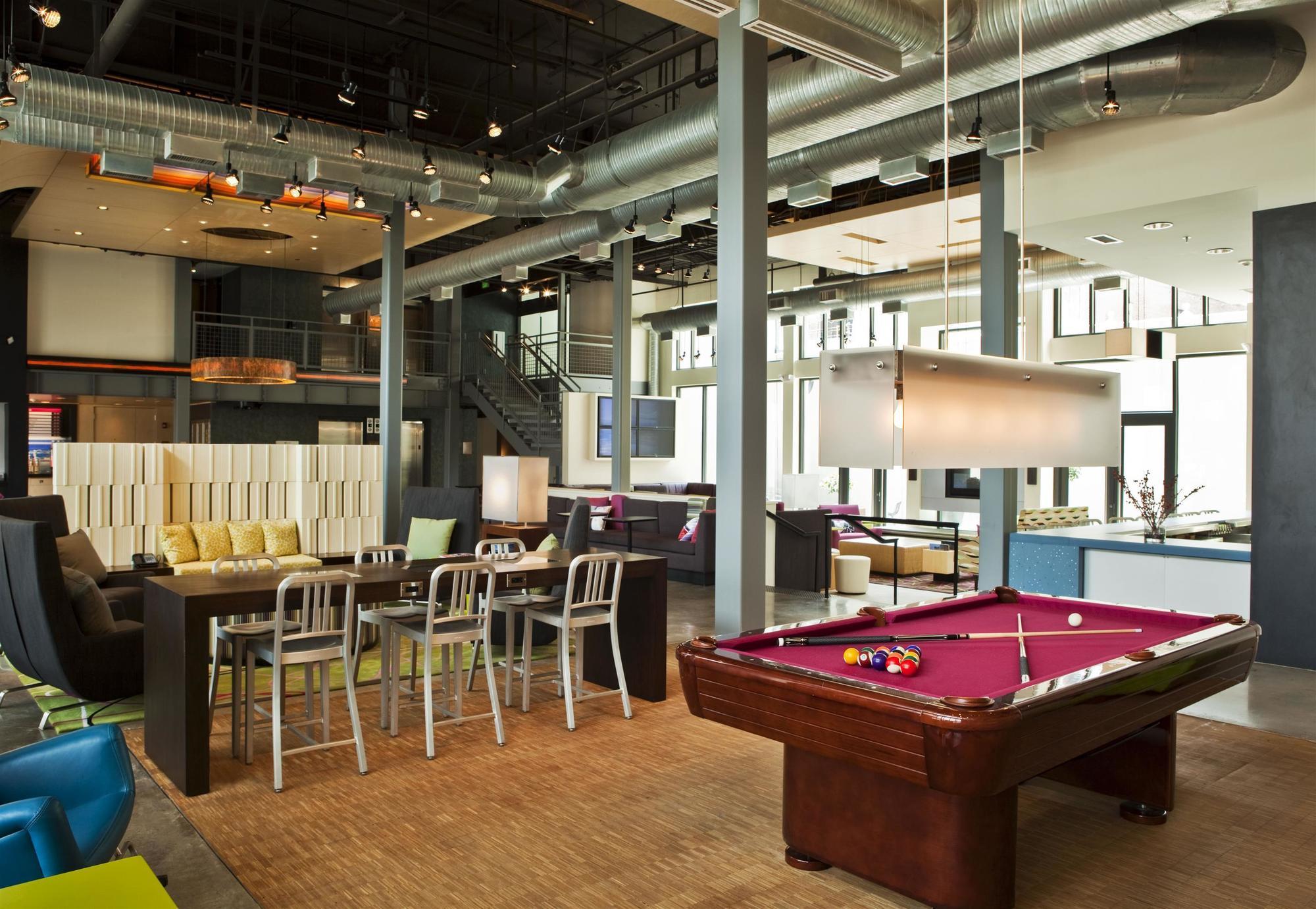 Hotel Aloft Birmingham Soho Square Homewood Facilidades foto